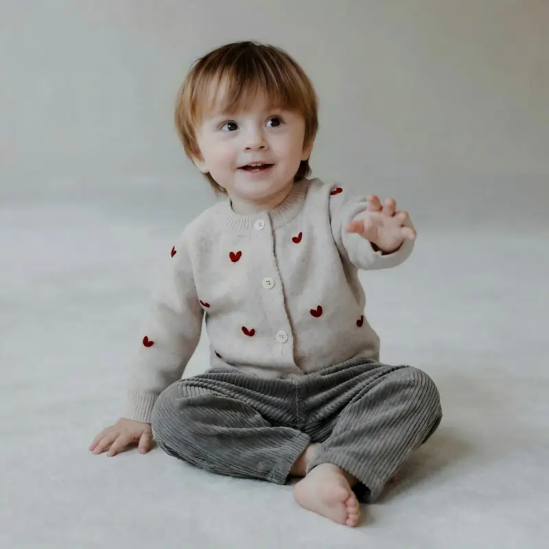 Koleksi Pakaian Rajut Bulu Bayi